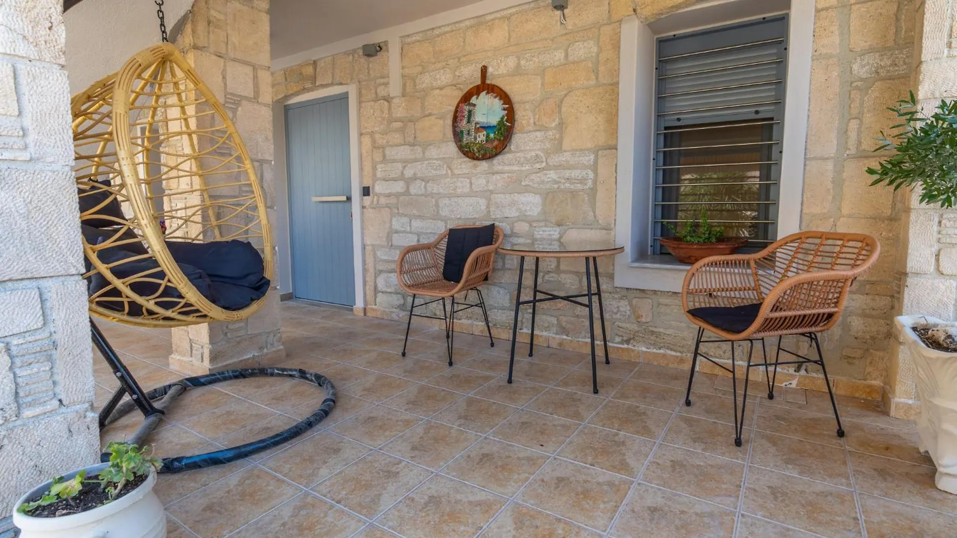 Villa Di Pietra Afytos 0*,  Grecia