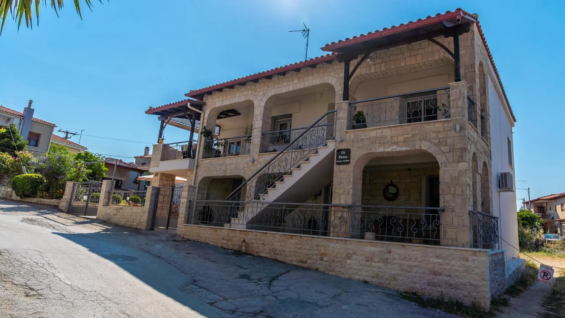 Ferienhaus Villa Di Pietra Áfitos